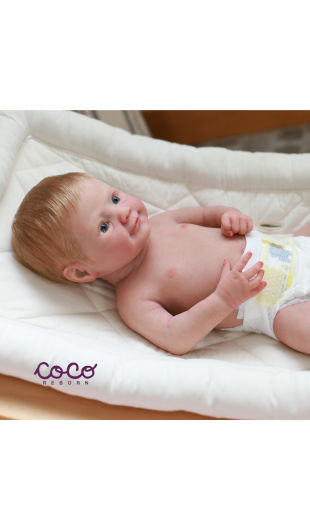 Lena Rubio Miel ojos Azul claro