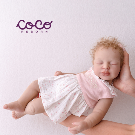 Galilea Dreams castaño claro rizado piel oscura