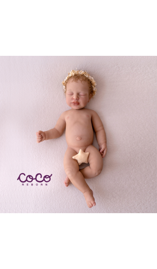 Galilea Dreams castaño claro rizado piel oscura