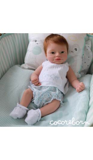 Anuk Niño Castaño Claro Ojos Verdes