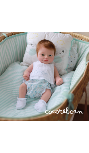 Anuk Niño Castaño Claro Ojos Verdes