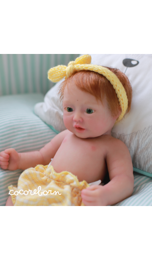 Moly Pelirroja Ojos Verdes